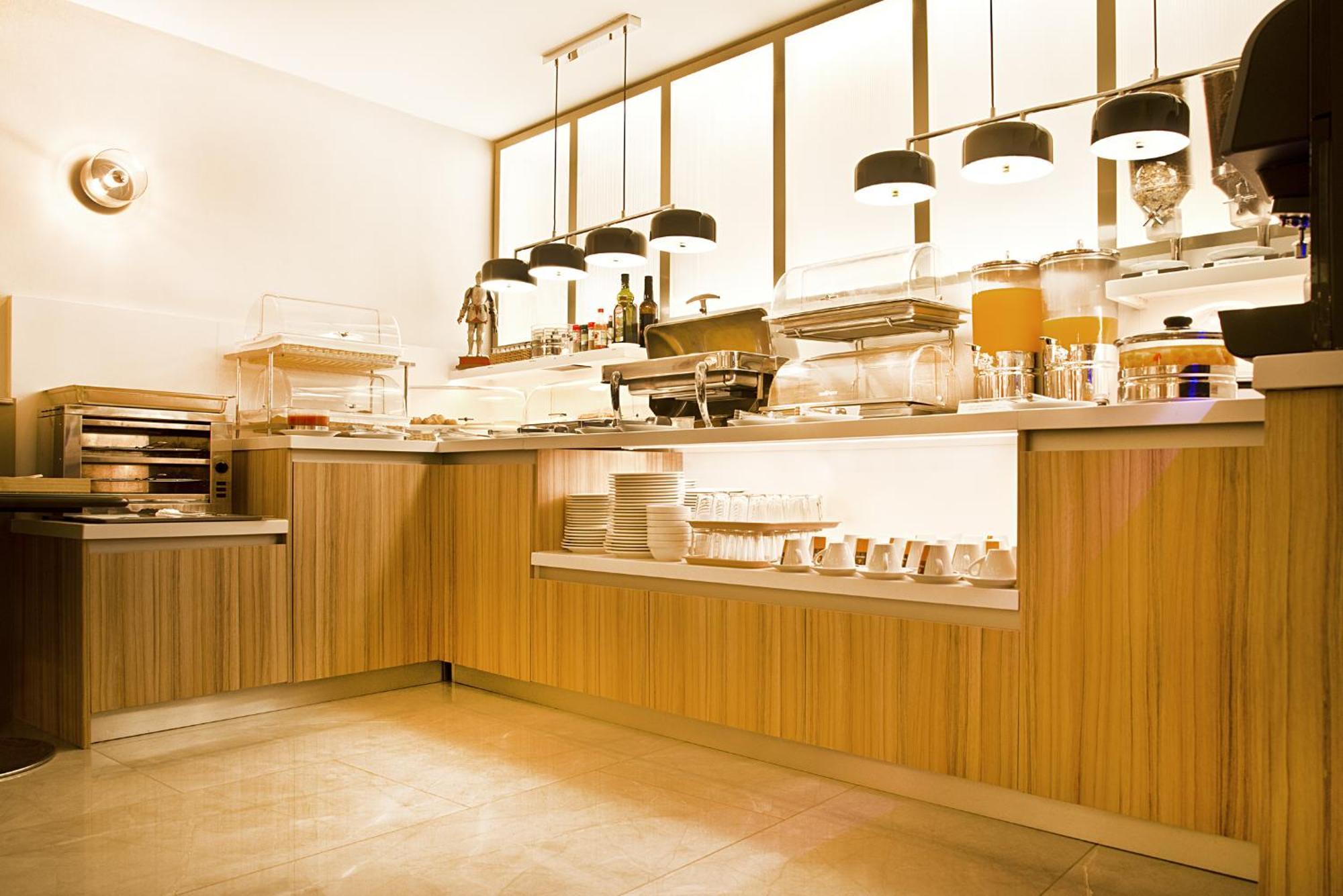 Hospedium Condes Hotel Madryt