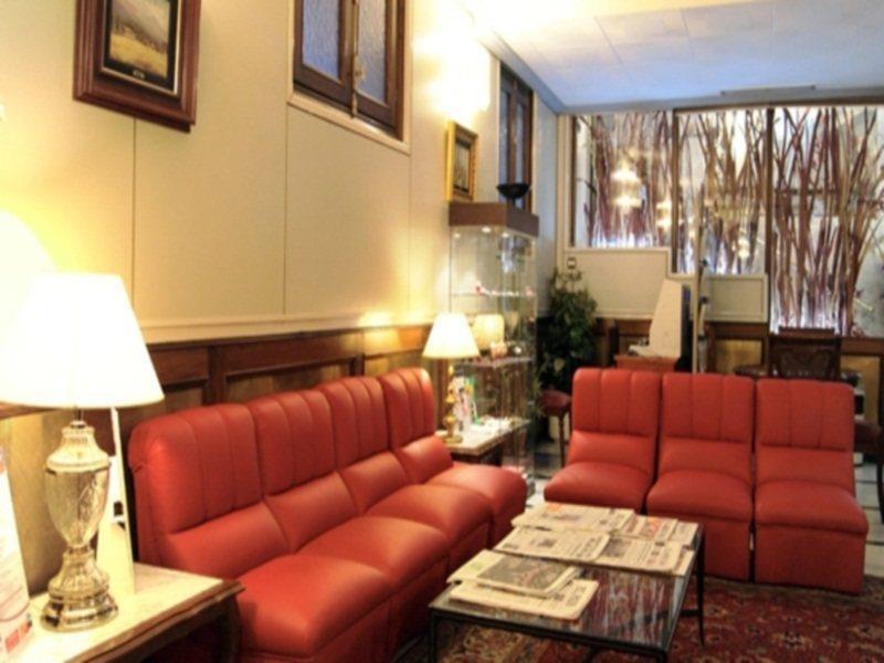 Hospedium Condes Hotel